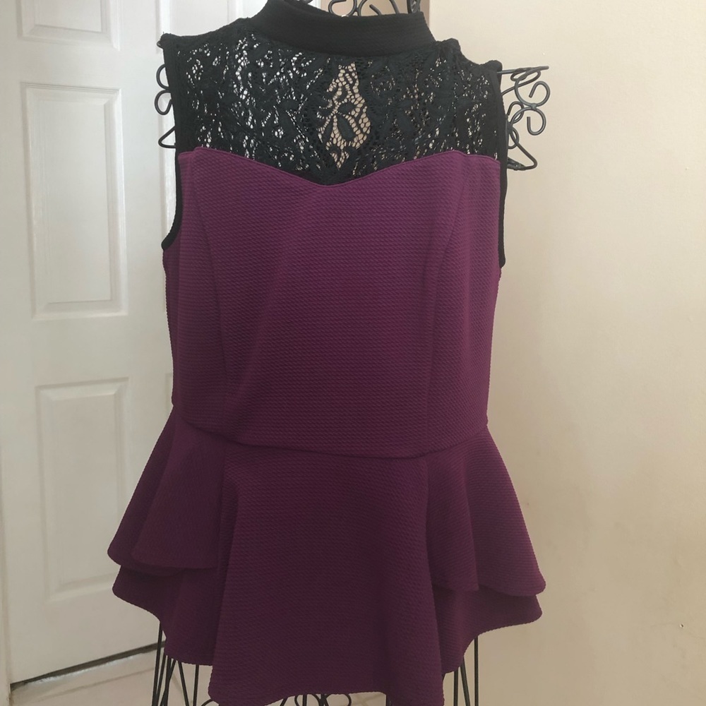 Nice Top Thalia’s Sodi